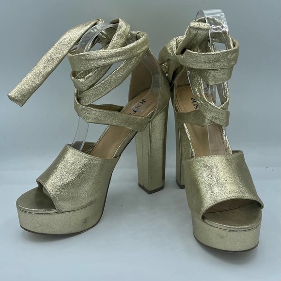 Gold Faux Leather Ankle Tie Sandal Heels Size 7 - Picture 9 of 16